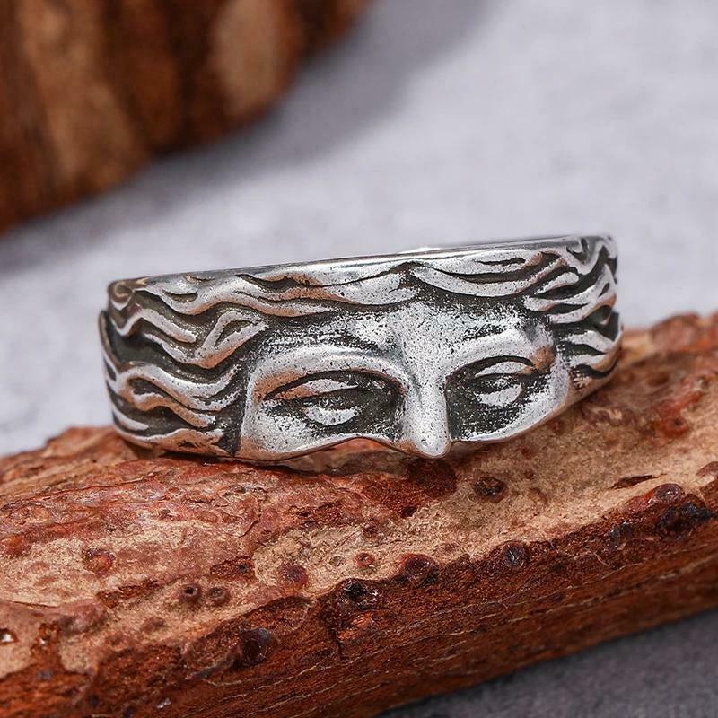 Stunning Renaissance Venus Ring - Y2K-Inspired Goth Wedding Jewelry with Elegant Design