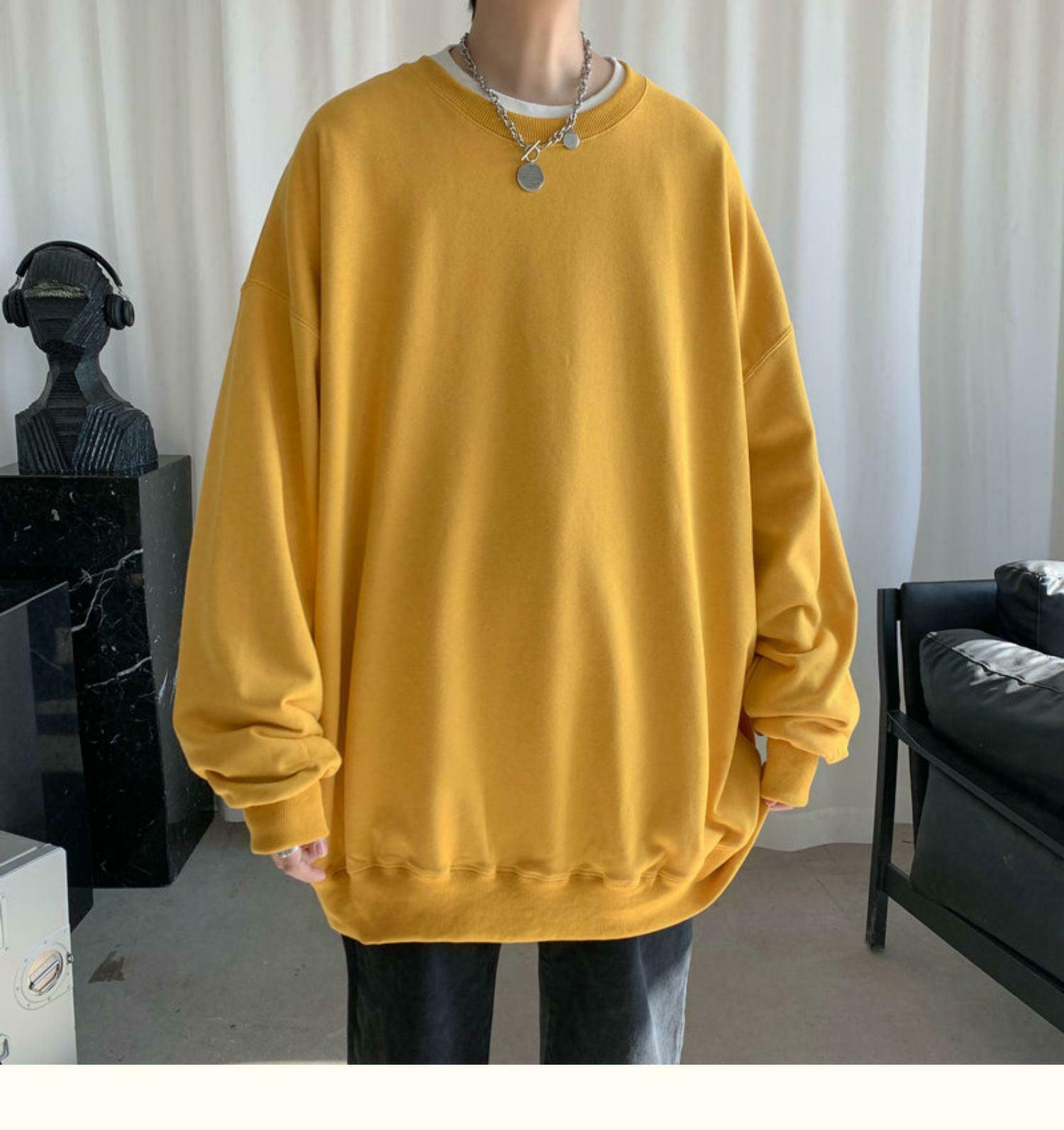 Trendy Y2K Style Oversized Sweatshirt with Vintage Graphic - Cozy Corduroy Aesthetic