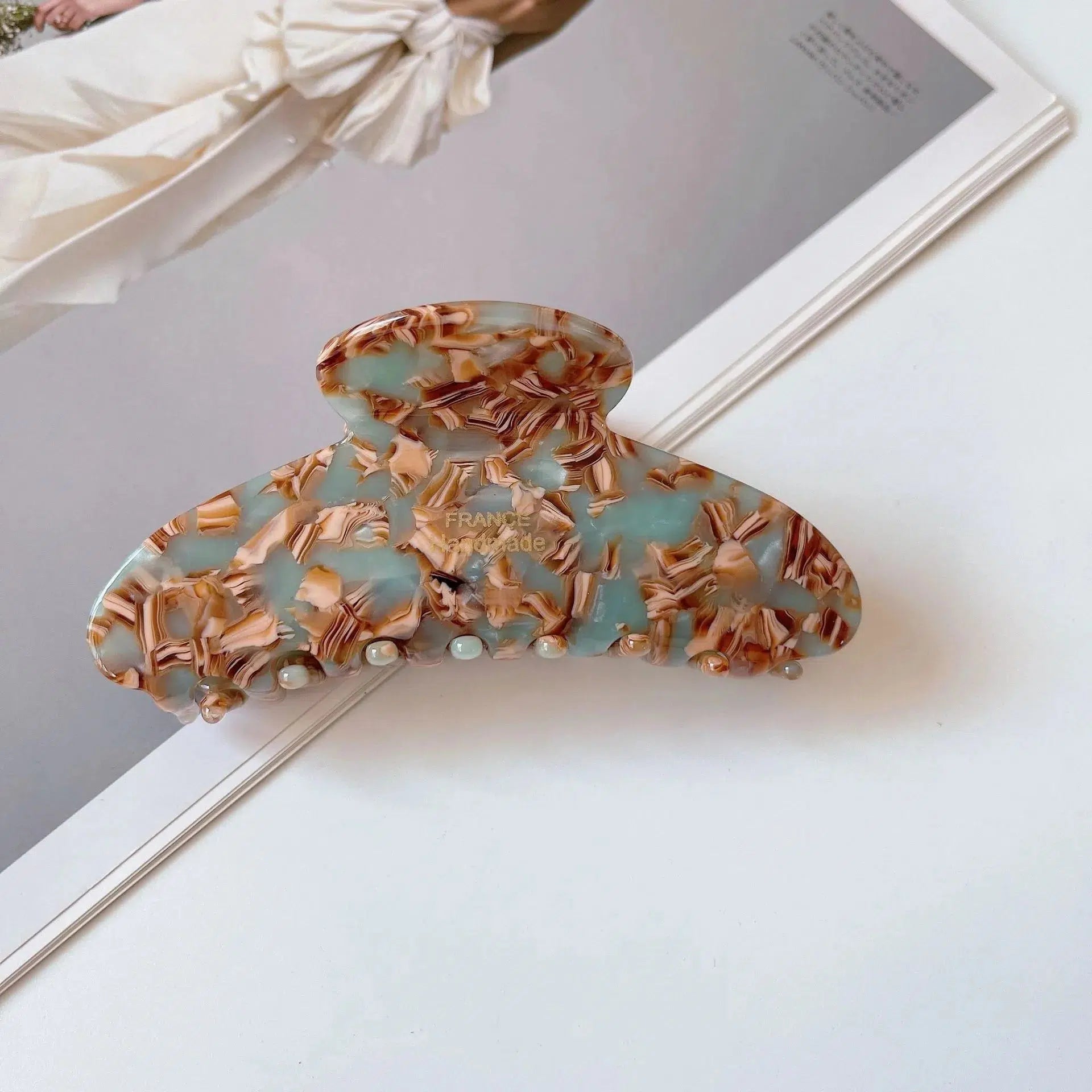 Vintage Floral Print Hair Claws - Y2K Aesthetic Accessories for Effortless Style